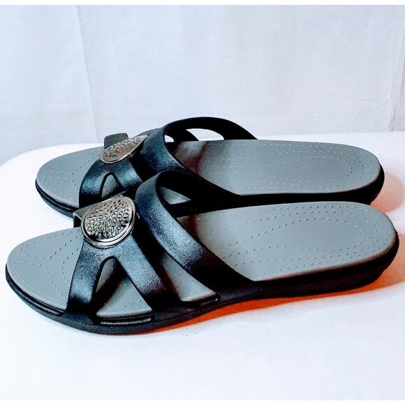 Women Slides - Picture 5 of 6